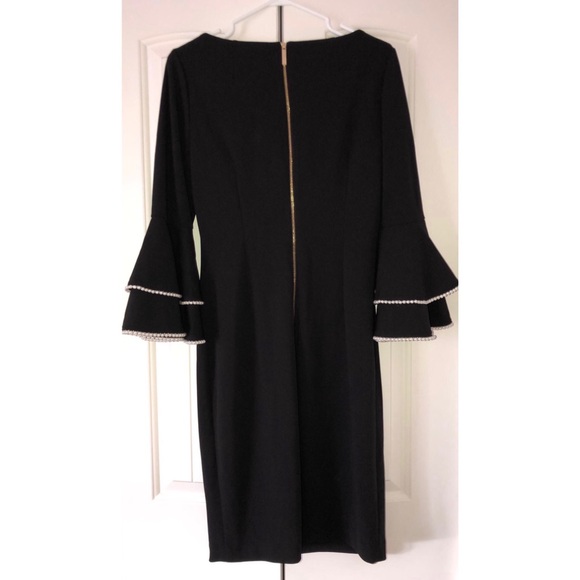 Black Elegant Dress - Picture 2 of 3